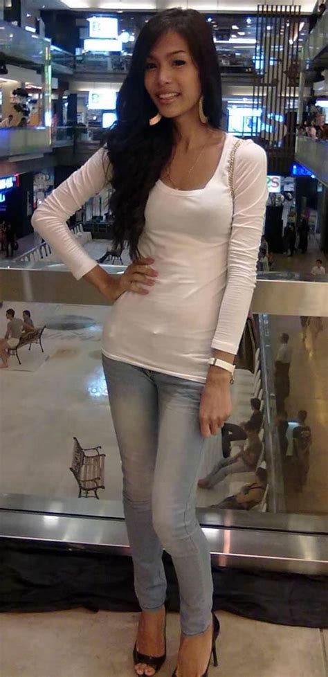 LADYBOY PERVERTED SHEMALE • Ladyboys Here.